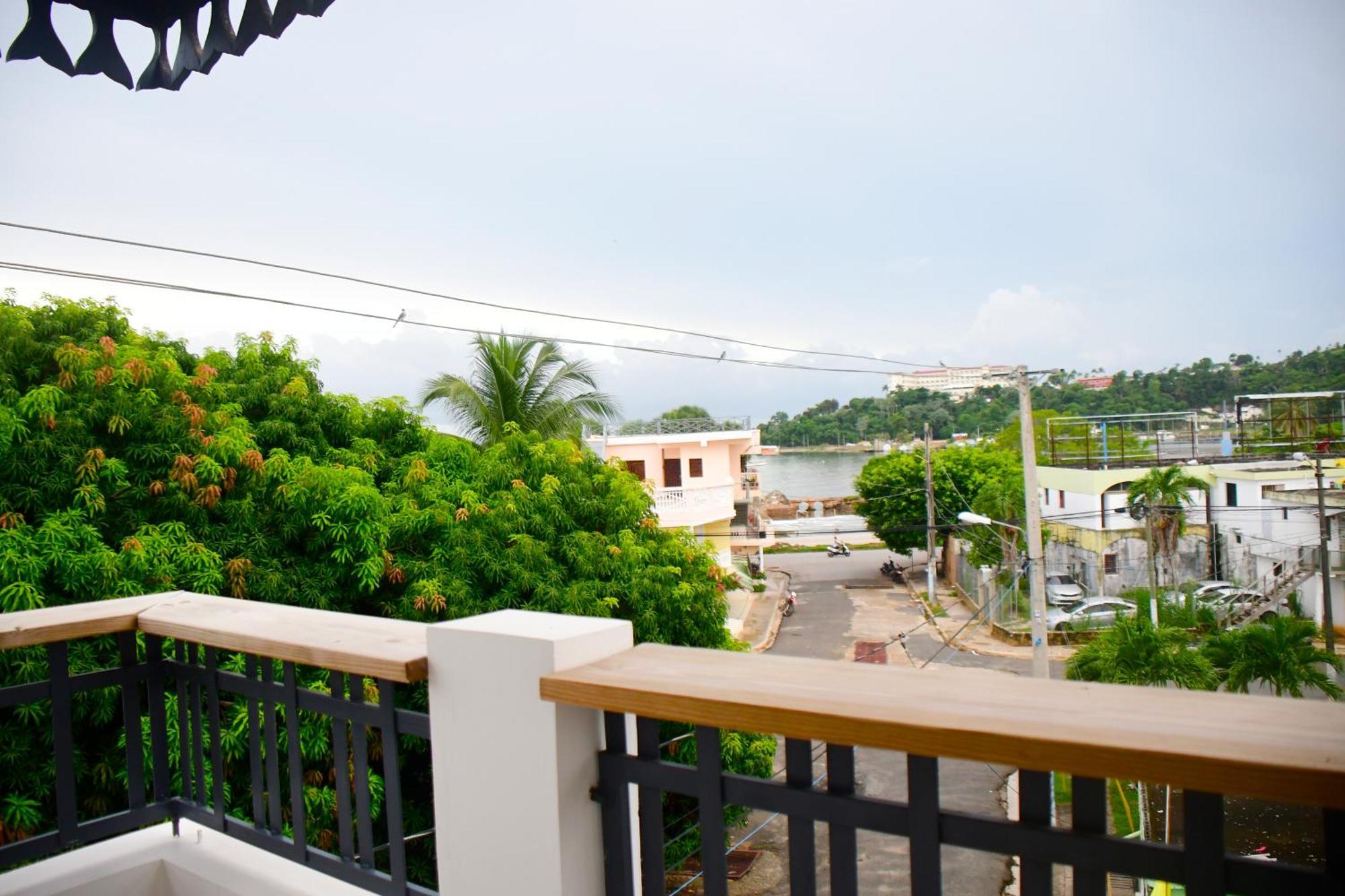 Hostal Marina Samaná Exterior foto